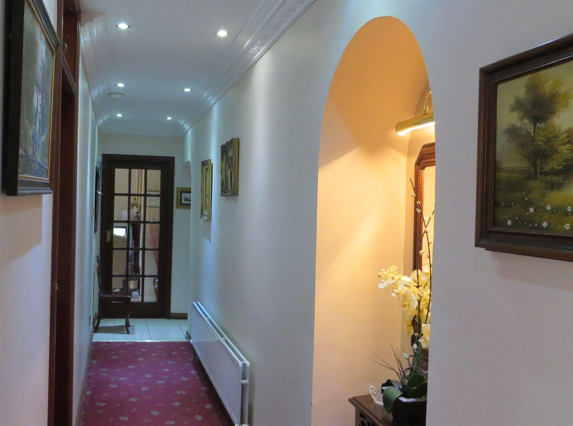 Heritage Accommodation Дъндолк Екстериор снимка